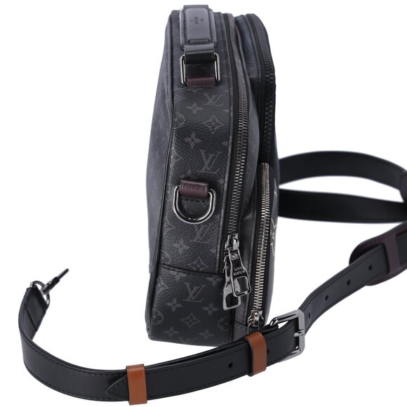 Louis Vuitton Monogram Eclipse Patchwork Multipocket Messenger - Picture 4 of 7